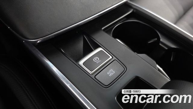 Hyundai Grandeur (IG) 2.5 Premium 2023 — фото 35