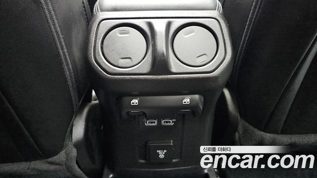 Jeep Wrangler (JL) 2.0 Overland Power Top 4Door 2020 — фото 18