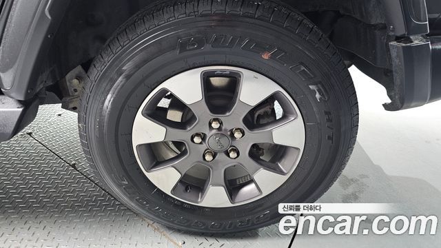 Jeep Wrangler (JL) 2.0 Overland Power Top 4Door 2020 — фото 21