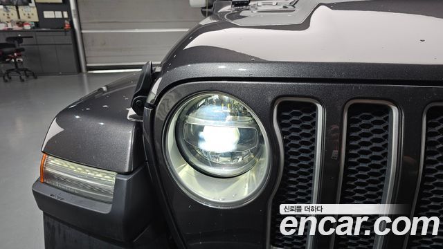 Jeep Wrangler (JL) 2.0 Overland Power Top 4Door 2020 — фото 22