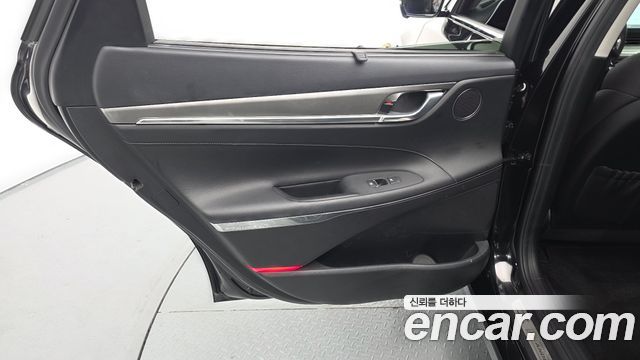 Hyundai Grandeur (IG) 3.3 Exclusice 2022 — фото 31