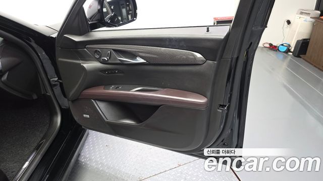 Cadillac CT6 3.6 Sport AWD 2019 — фото 24