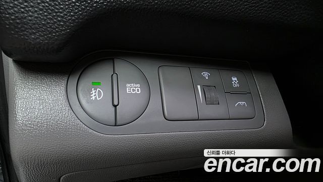 Hyundai Grand Starex Wagon 12-Seater Smart 2020 — фото 8