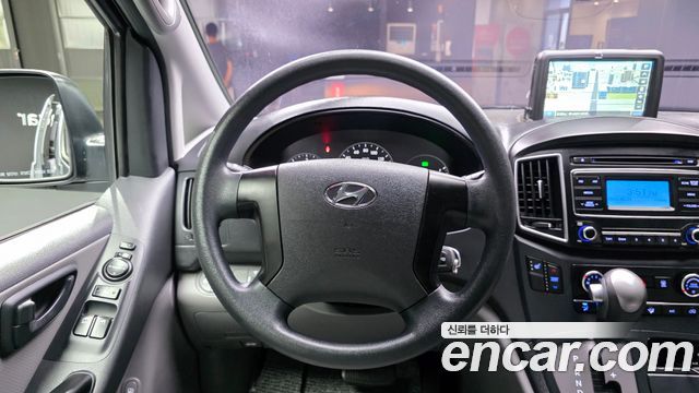 Hyundai Grand Starex Wagon 12-Seater Smart 2020 — фото 10