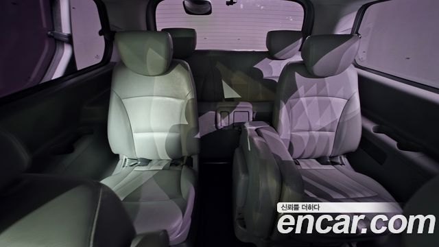 Hyundai Grand Starex Wagon 12-Seater Smart 2020 — фото 24
