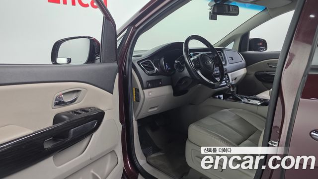 Kia Carnival Gasoline 9-Seater Noblesse 2019 — фото 10