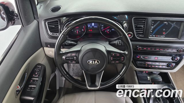 Kia Carnival Gasoline 9-Seater Noblesse 2019 — фото 15