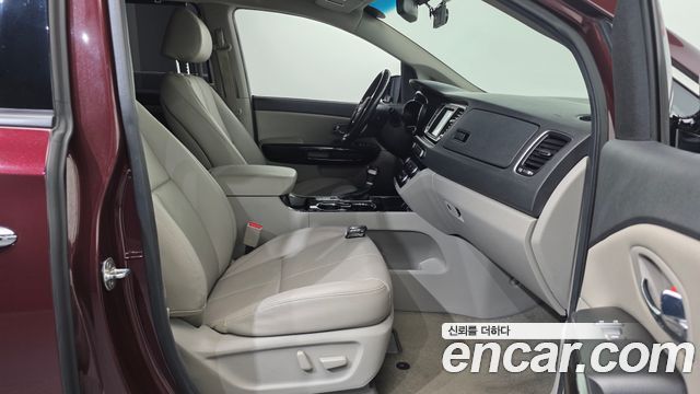 Kia Carnival Gasoline 9-Seater Noblesse 2019 — фото 26
