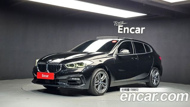 BMW 1 Series (F40) 120i Sports