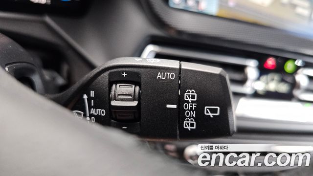 BMW 1 Series (F40) 120i Sports 2023 — фото 19