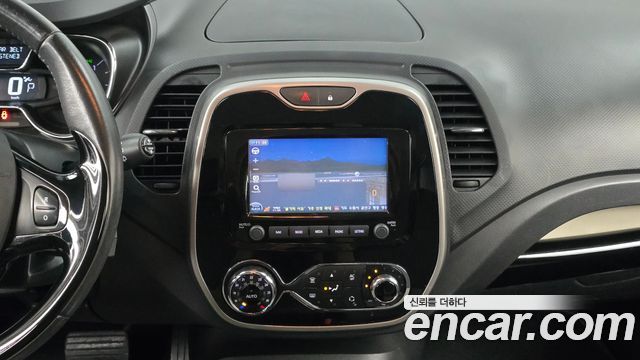 Renault Korea QM3 LE 2015 — фото 12