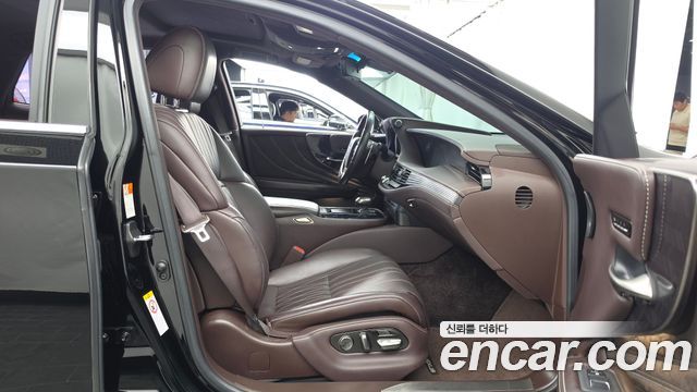Lexus LS500h (V) 3.5 Luxury AWD 2018 — фото 15