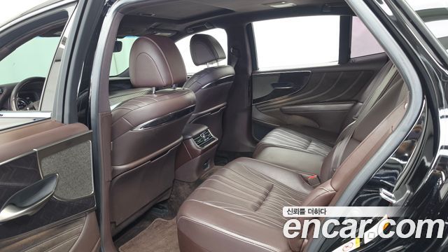 Lexus LS500h (V) 3.5 Luxury AWD 2018 — фото 16