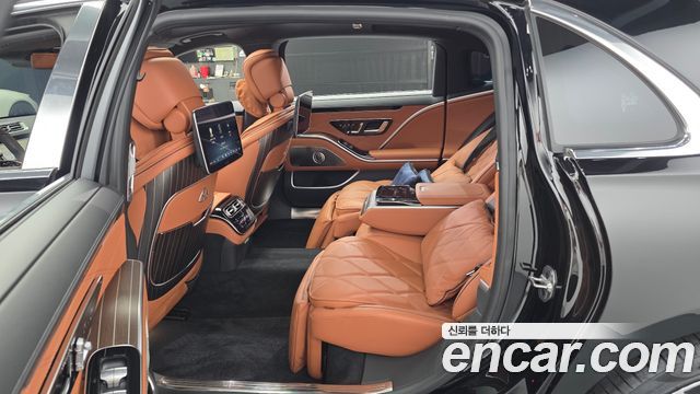 Mercedes-Benz S-Class (W223) Maybach S680 4MATIC 2025 — фото 11