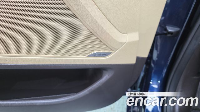 Genesis G80 3.3 GDI AWD Prestige 2019 — фото 37