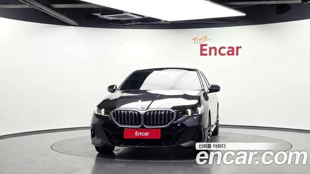 BMW 5 Series (G60) 530i xDrive M Sport 2024 — фото 3