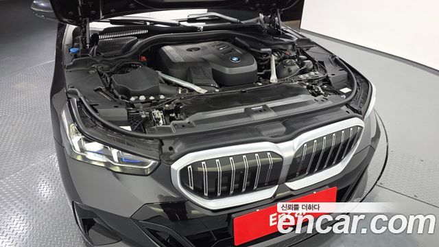 BMW 5 Series (G60) 530i xDrive M Sport 2024 — фото 6