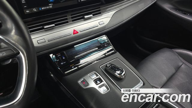 Hyundai Grandeur (IG) 3.0 LPi Rent Car Modern 2020 — фото 9
