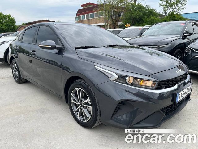 Kia K3 (II) 1.6 Prestige 2024 — фото 2