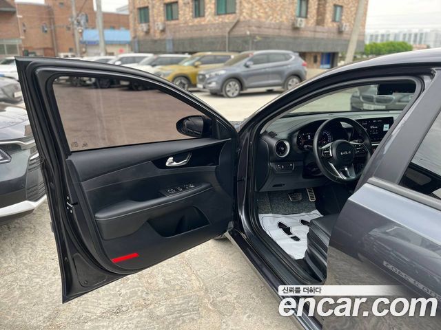 Kia K3 (II) 1.6 Prestige 2024 — фото 5