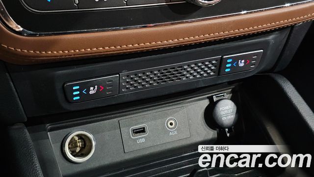 KG Mobility (SsangYong) Rexton Sports Khan Diesel 2.2 4WD Professional S (5-Link) 2019 — фото 19