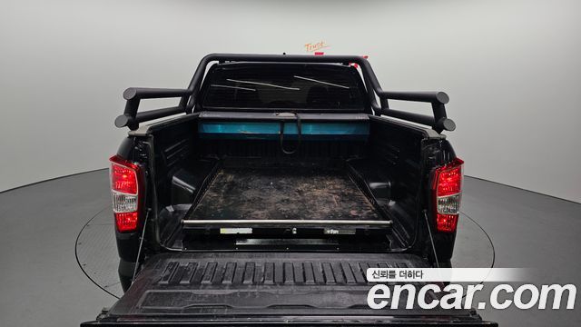 KG Mobility (SsangYong) Rexton Sports Khan Diesel 2.2 4WD Professional S (5-Link) 2019 — фото 20