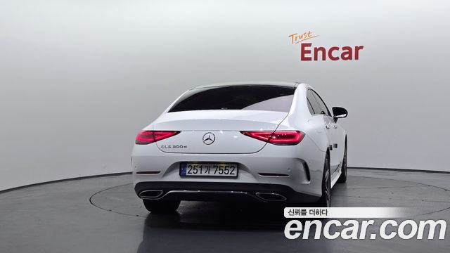 Mercedes-Benz CLS-Class (C257) CLS300d AMG Line 2020 — фото 4