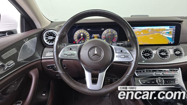 Mercedes-Benz CLS-Class (C257) CLS300d AMG Line 2020 — фото 13