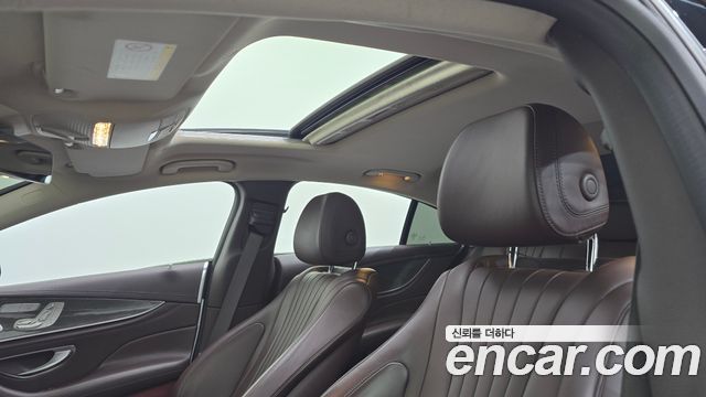 Mercedes-Benz CLS-Class (C257) CLS300d AMG Line 2020 — фото 16