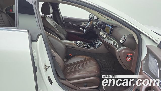 Mercedes-Benz CLS-Class (C257) CLS300d AMG Line 2020 — фото 26