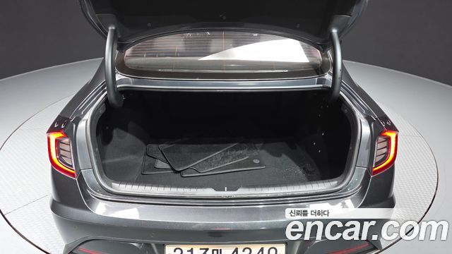 Hyundai Sonata (DN8) 2.0 Premium Family 2020 — фото 24