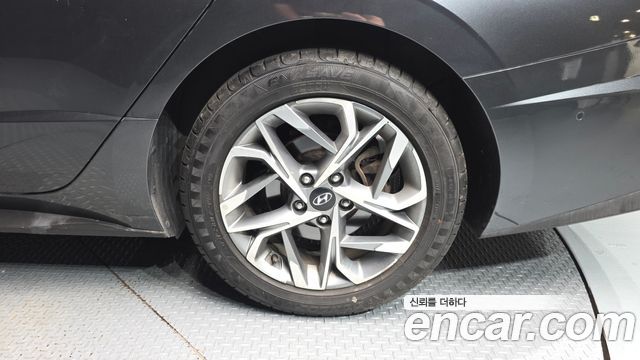 Hyundai Sonata (DN8) 2.0 Premium Family 2020 — фото 27