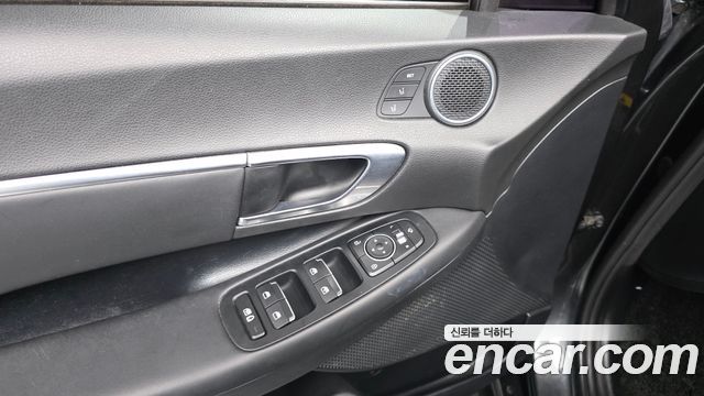 Hyundai Sonata (DN8) 2.0 Premium Family 2020 — фото 36