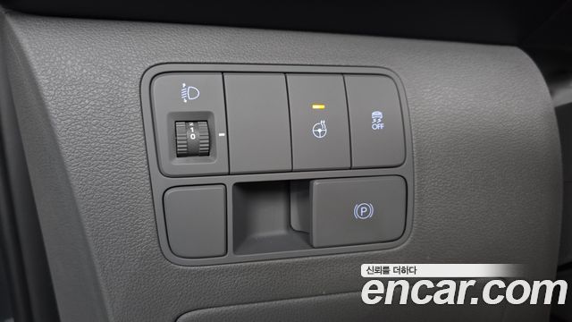 Hyundai Staria L3.5 Lounge 7-Seater Inspiration 2024 — фото 18