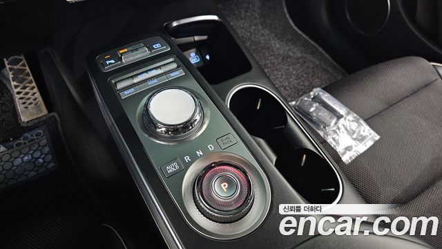 Genesis GV70 2.5T Gasoline AWD 2021 — фото 9
