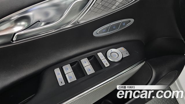 Genesis GV70 2.5T Gasoline AWD 2021 — фото 17