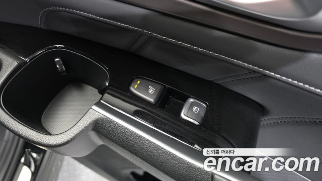 Kia Sorento (IV) Gasoline 2.5T 4WD Signature X Line 2026 — фото 19