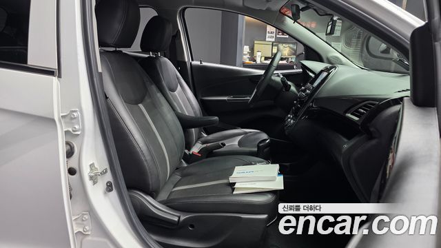 Chevrolet Spark Premier 2021 — фото 11
