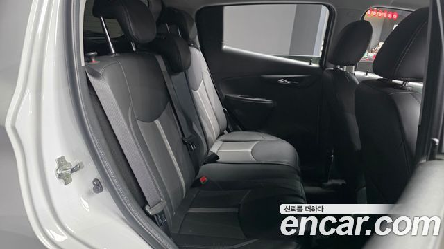 Chevrolet Spark Premier 2021 — фото 12