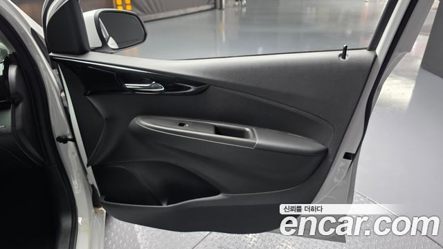 Chevrolet Spark Premier 2021 — фото 25