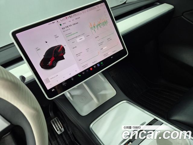 Tesla Model Y Standard Range RWD 2021 — фото 17