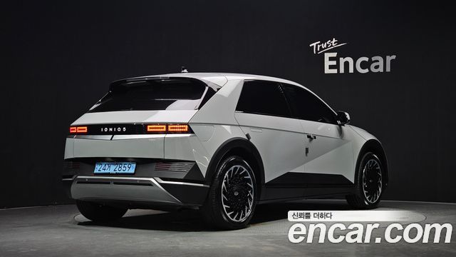 Hyundai Ioniq 5 Long range Exclusive 2024 — фото 2