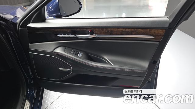 Genesis G90 3.8 AWD Luxury 2021 — фото 24