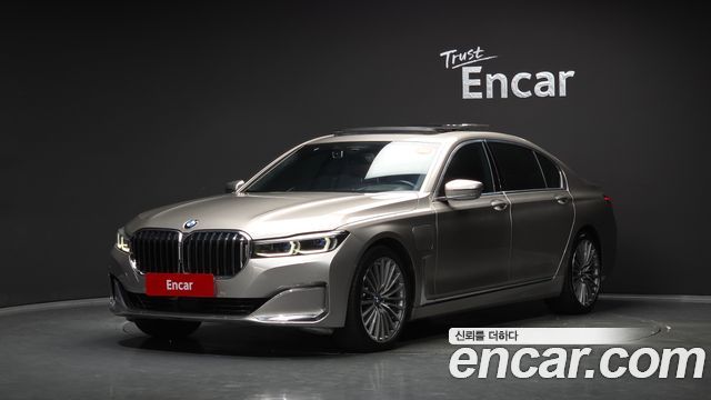 BMW 7 Series (G11) 745Le iPerformance Design Pure Excellence