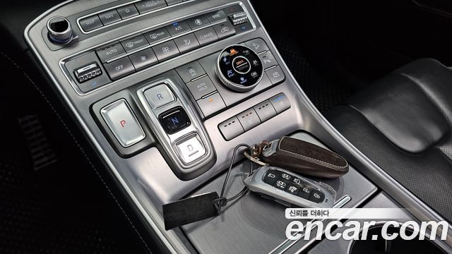 Hyundai Santa Fe Gasoline 2.5T 4WD Calligraphy 2021 — фото 9