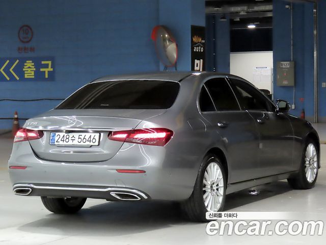 Mercedes-Benz E-Class (W213) E250 Exclusive 2021 — фото 4