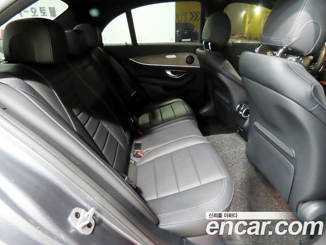 Mercedes-Benz E-Class (W213) E250 Exclusive 2021 — фото 17