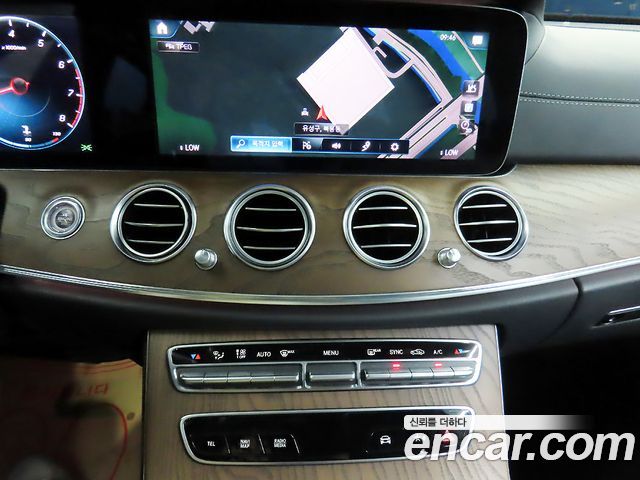 Mercedes-Benz E-Class (W213) E250 Exclusive 2021 — фото 20