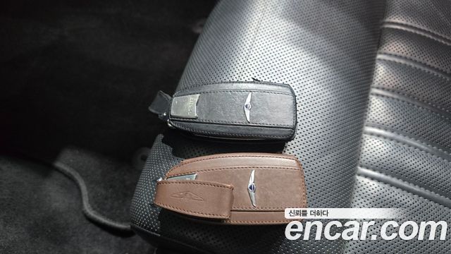 Genesis EQ900 3.3 T-GDI AWD Premiun Luxury 2016 — фото 21