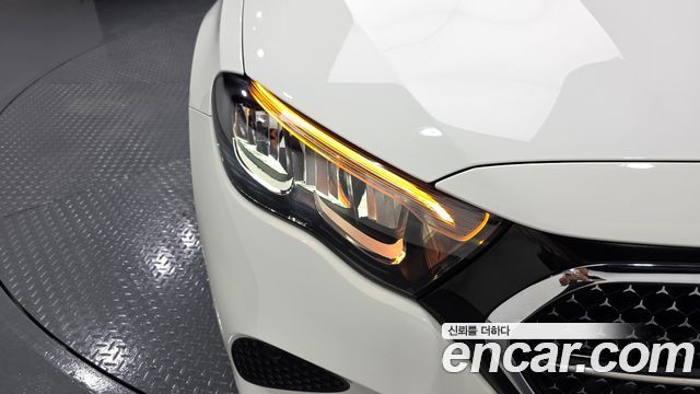 Mercedes-Benz E-Class (W214) E200 Avantgarde 2024 — фото 22